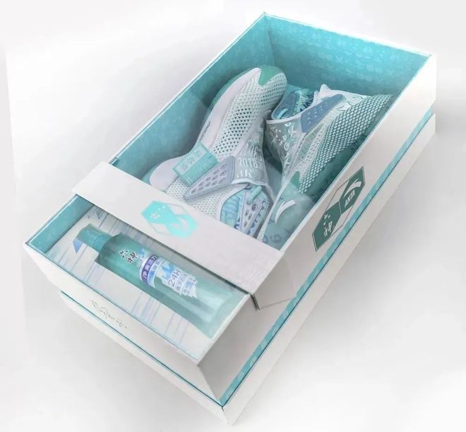 爺青回！六神換包裝了？這設計真“考古”！