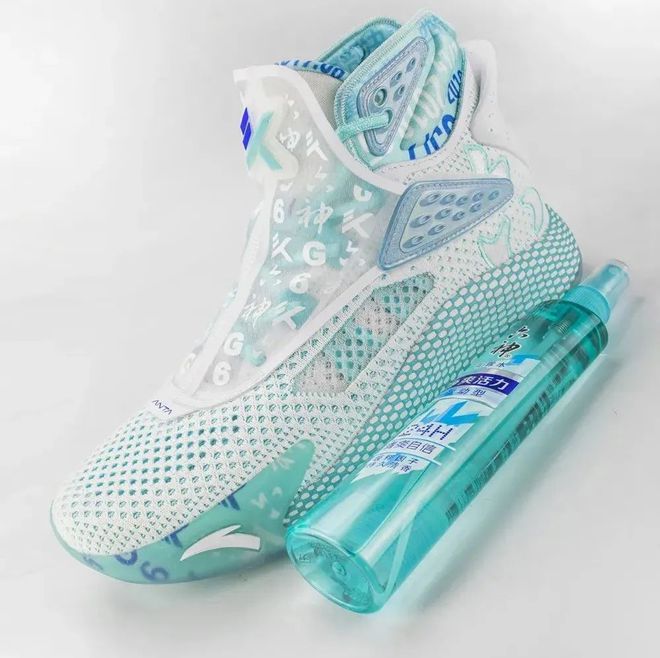 爺青回！六神換包裝了？這設計真“考古”！